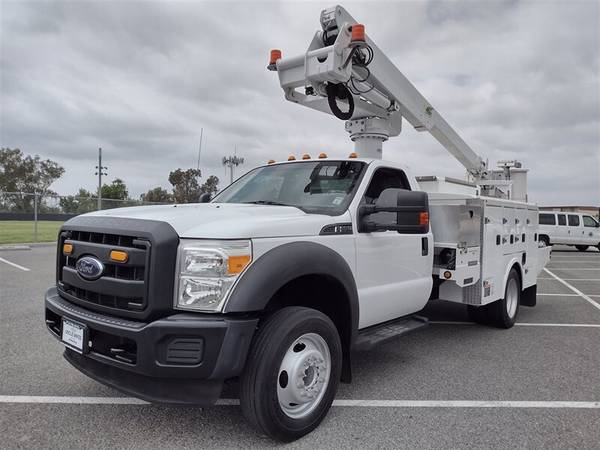 2012 Ford F550 bucket 35Ft, new engine 5 years warraty, 6 8 gas - cars for sale in SANTA ANA, NV – photo 4