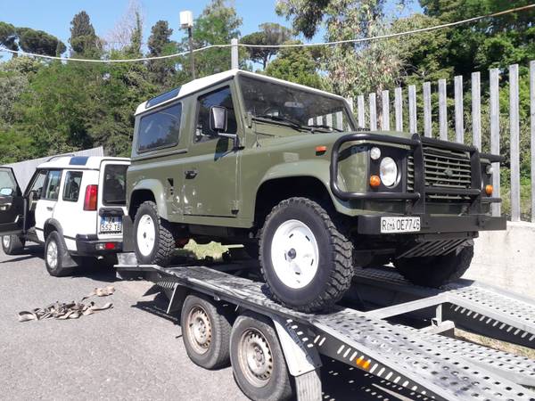1995 Land Rover Defender 90 - cars & trucks - by owner - vehicle... for sale in Mahopac, NY – photo 2