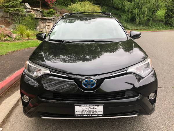 2017 Toyota Rav4 Hybrid XLE 4WD - Clean title, 1owner, Gas Saver for sale in Kirkland, WA – photo 2