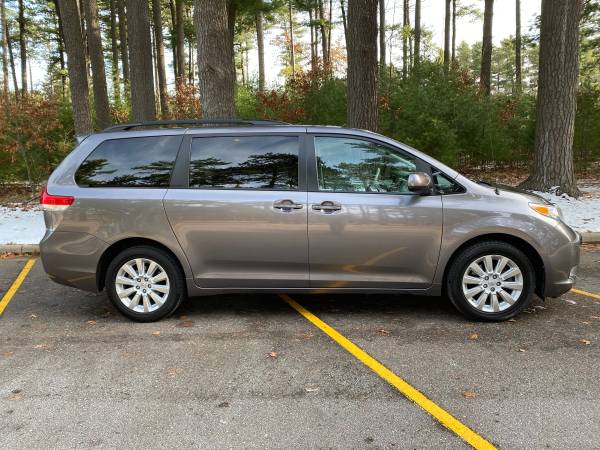 2013 Toyota Sienna AWD - cars & trucks - by owner - vehicle... for sale in Rothschild, WI – photo 5