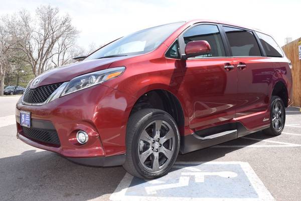 2017 Toyota Sienna SE FWD 8-Passenger RED - - by for sale in Denver, NM – photo 10