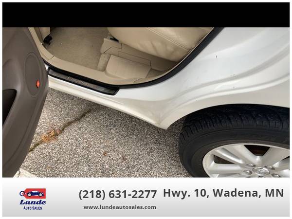 2006 Toyota Highlander - Financing Available! - cars & trucks - by... for sale in Wadena, ND – photo 8