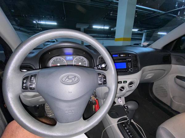 2011 Hyundai Accent for sale in Sherman Oaks, CA – photo 2