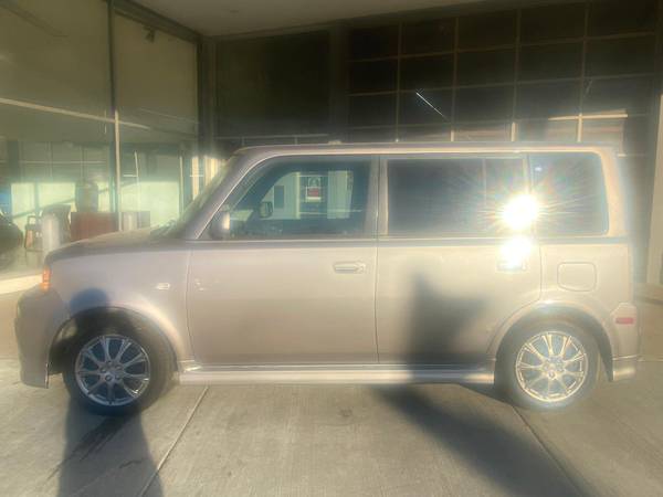 2005 SCION xB - cars & trucks - by dealer - vehicle automotive sale for sale in MILWAUKEE WI 53209, WI – photo 6