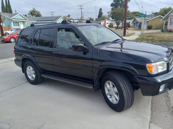 2001 nissan pathfinder LE leather navigation sunroof clean title one for sale in Bonita, CA – photo 6