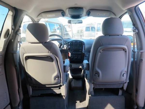 2003 Chrysler Town Country - - by dealer - vehicle for sale in Hayward, CA – photo 8
