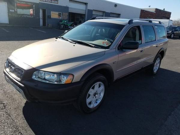 2006 Volvo XC 70 - AWD- Asking $2850 - cars & trucks - by owner -... for sale in PALMYRA, NJ – photo 4