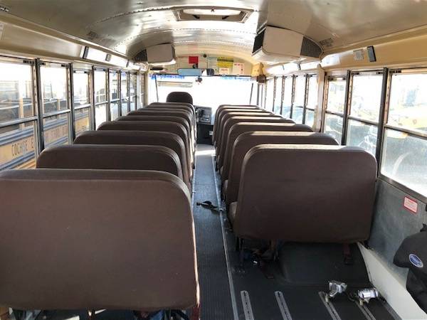 2007 International CE 28 Passenger School Bus - cars & trucks - by... for sale in Glendale, AZ – photo 3