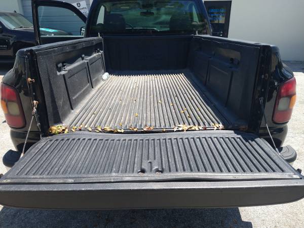 GMC Sierra 4x4 great condition - - by dealer - vehicle for sale in Boca Raton, FL – photo 10