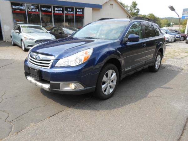 2011 Subaru Outback 2 5i Limited Wagon 1 Owner Excellent Condition! for sale in Seymour, NY – photo 3