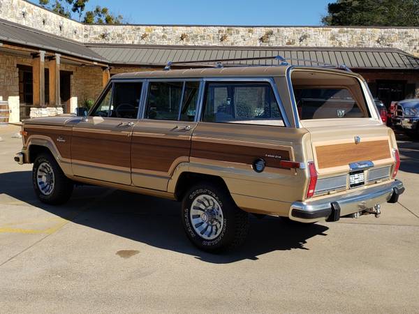 1984 Jeep Grand Wagoneer - cars & trucks - by dealer - vehicle... for sale in Tyler, TX – photo 6