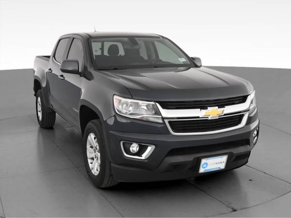 2017 Chevy Chevrolet Colorado Crew Cab LT Pickup 4D 5 ft pickup Gray... for sale in Greensboro, NC – photo 16