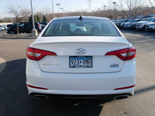 2015 Hyundai Sonata 2.4L Limited - cars & trucks - by dealer -... for sale in Burnsville, MN – photo 4