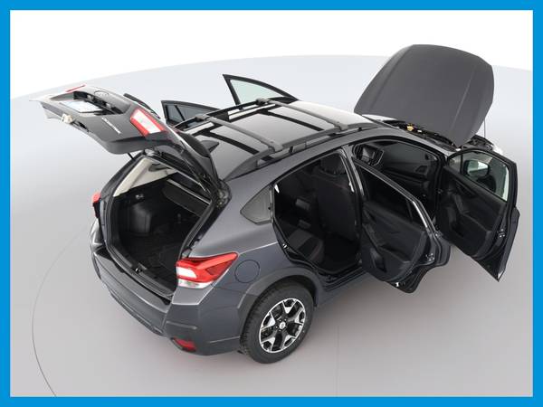 2018 Subaru Crosstrek 2 0i Premium Sport Utility 4D hatchback Gray for sale in Oklahoma City, OK – photo 13
