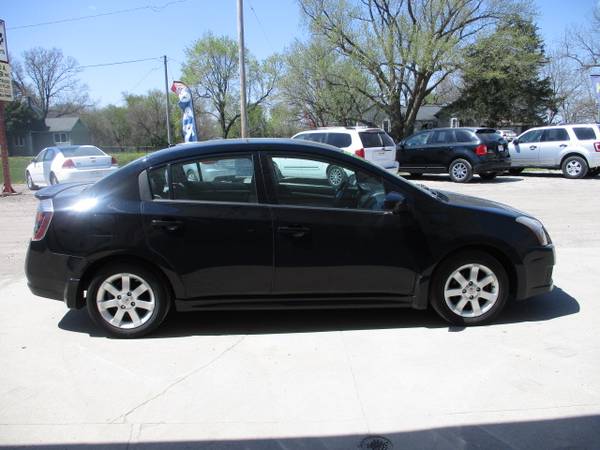 2012 Nissan Sentra SR 4 Door Low Miles/62K - - by for sale in CENTER POINT, IA – photo 2