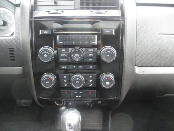 2008 Ford Escape Limited 4WD - cars & trucks - by dealer - vehicle... for sale in Wichita, KS – photo 16
