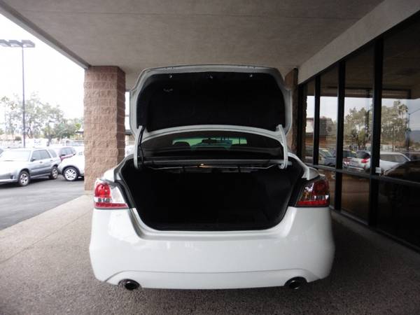 2015 Nissan Altima 4dr Sdn 2.5 S / ONLY 27K MILES / GREAT AZ COLOR!... for sale in Tucson, AZ – photo 7