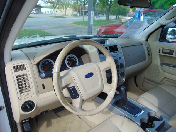 2009 Ford Escape XLT $5,999.00 A&D Premier Auto for sale in Cedar Rapids, IA – photo 7