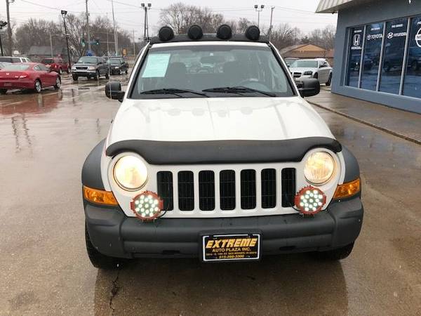 2005 Jeep Liberty SPORT - cars & trucks - by dealer - vehicle... for sale in Des Moines, IA – photo 3