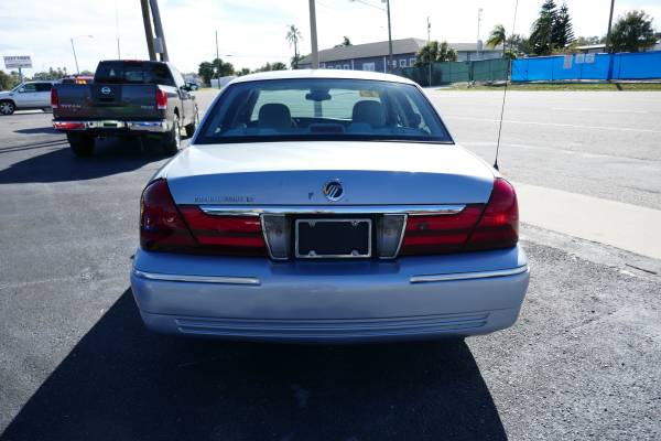 2005 MERCURY GRAND MARQUIS - 81K MILES - - by dealer for sale in Clearwater, FL – photo 7