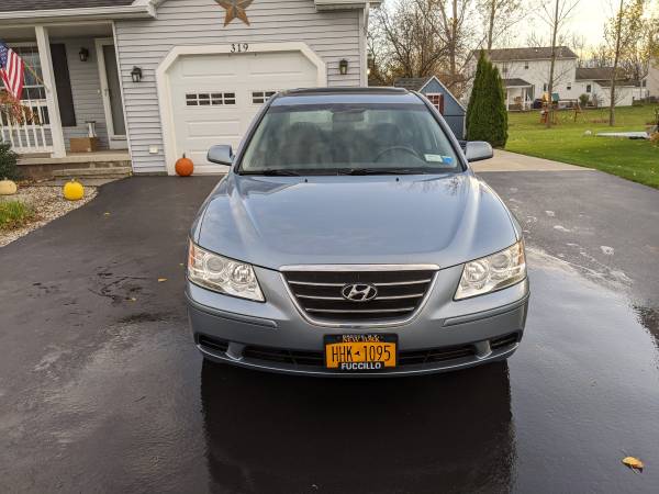 2009 Hyundai Sonata GLS - cars & trucks - by owner - vehicle... for sale in Brockport, NY – photo 3