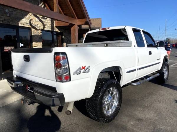 2500 Sierra 6 0 Gas - - by dealer - vehicle automotive for sale in Maryville, TN – photo 3