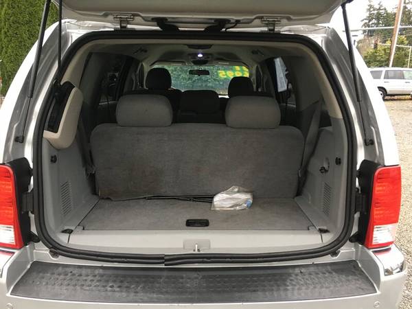 4WD 3RD SEAT READY FOR WINTER - cars & trucks - by dealer - vehicle... for sale in Bothell, WA – photo 20