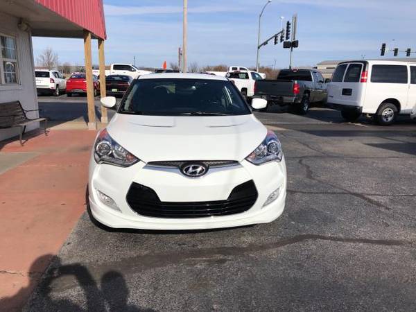2013 Hyundai Veloster 3dr Cpe Auto RE:MIX - cars & trucks - by... for sale in Bentonville, AR – photo 2