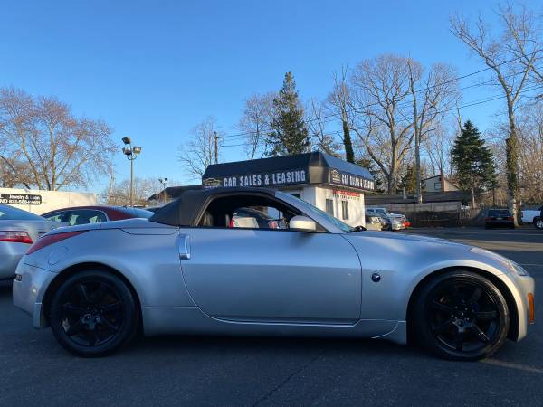 2004 Nissan 350Z Touring Roadster 6 Speed RWD Excellent Condition for sale in Centereach, NY – photo 12