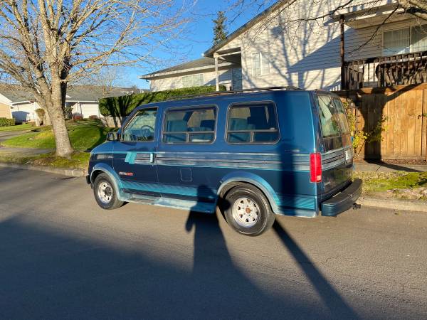1994 Chevy Astro Van EXT Conversion Priced To Sell - cars & trucks -... for sale in Vancouver, OR – photo 2