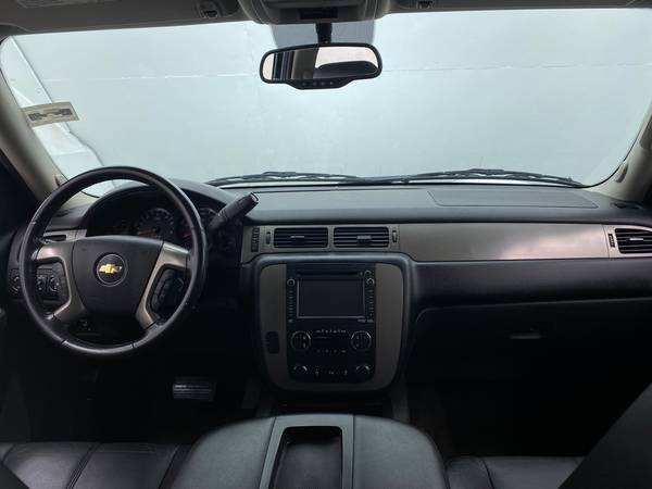 2012 Chevy Chevrolet Tahoe LT Sport Utility 4D suv White - FINANCE -... for sale in Detroit, MI – photo 22