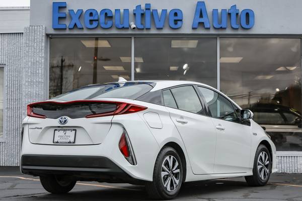 2017 TOYOTA PRIUS PRIME - - by dealer - vehicle for sale in Smithfield, RI – photo 7