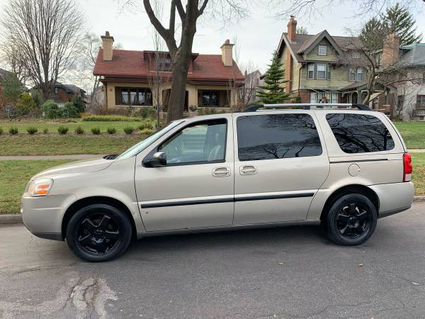 2007 Chevy Uplander Van - cars & trucks - by owner - vehicle... for sale in milwaukee, WI – photo 8