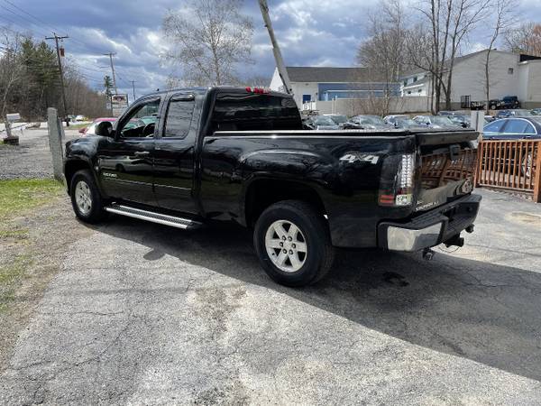 2011 GMC Sierra 1500 4WD Ext Cab 143 5 SLE - - by for sale in Charlton, MA – photo 5