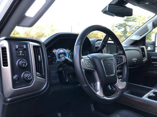 2017 GMC Sierra 3500HD Denali 4x4 4dr Crew Cab DRW for sale in Kingston, NH – photo 16