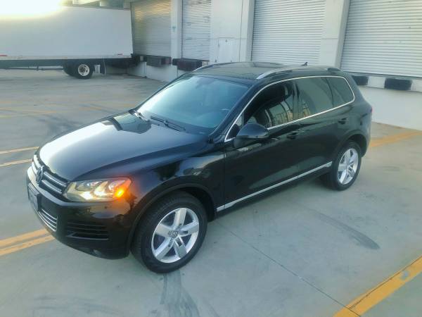 2013 Volkswagen Touareg VR6 Luxury SUV ** Clean Title - 68K Miles ** for sale in Los Angeles, CA – photo 6