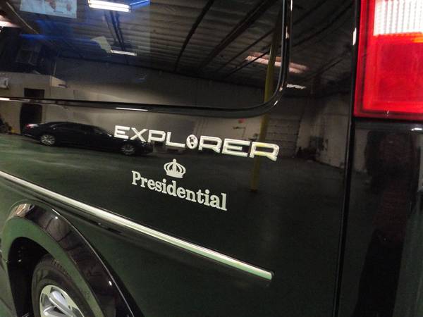 2019 Chevy Presidential Conversion Van Explorer LSe 15 DAY RETURN -... for sale in Saint Louis, MO – photo 23