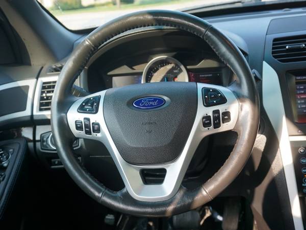 2013 Ford Explorer Limited - cars & trucks - by dealer - vehicle... for sale in Holland , MI – photo 13