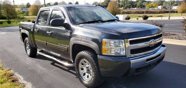 2009 Chevrolet Silverado 1500 Crew Cab - Financing Available! for sale in Grandview, MO – photo 6