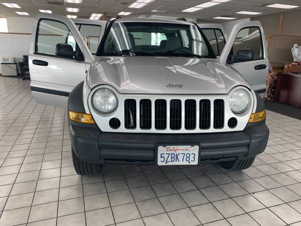 2006 Jeep Liberty (Financing Available) - cars & trucks - by dealer... for sale in Sacramento , CA – photo 13