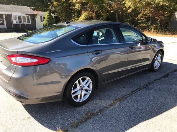 2013 Ford fusion SE 1-Owner sunroof usb clean carfax history report... for sale in Westport , MA – photo 14