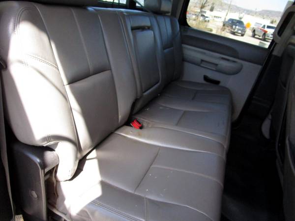 2011 Chevrolet Chevy Silverado 3500HD 4WD Crew Cab 171 5 WB, 59 4 for sale in Castle Rock, CO – photo 16
