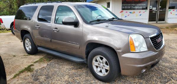 2012 Yukon XL - cars & trucks - by owner - vehicle automotive sale for sale in Abbeville, AL – photo 3