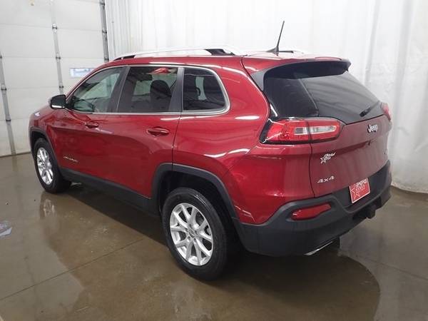 2017 Jeep Cherokee Latitude for sale in Perham, ND – photo 21