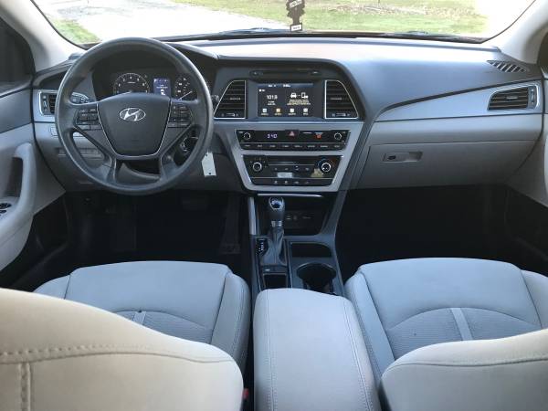 2016 Hyundai Sonata - cars & trucks - by dealer - vehicle automotive... for sale in Beech Grove, IN – photo 10