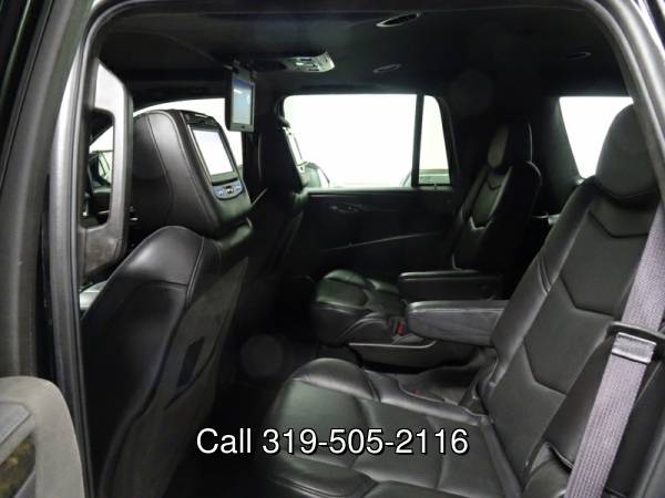 2017 Cadillac Escalade 4WD Platinum - cars & trucks - by dealer -... for sale in Waterloo, IA – photo 21