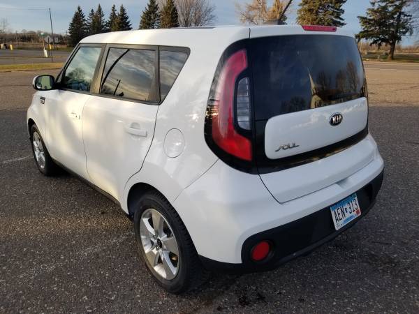 2018 Kia Soul FWD - - by dealer - vehicle automotive for sale in Corcoran, MN – photo 8