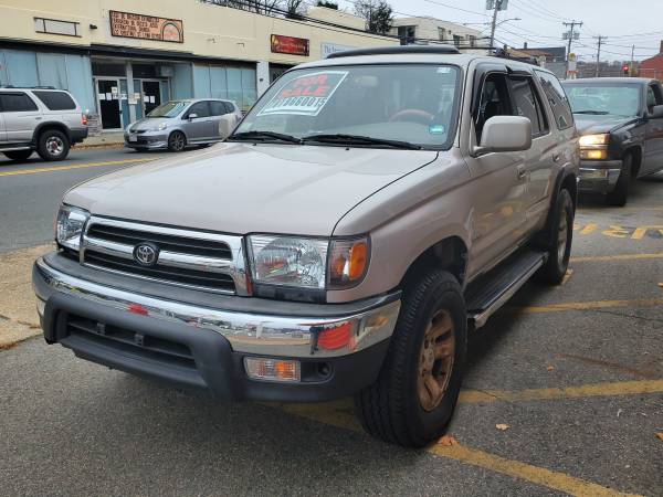 Toyoda 4 Runner 1999 - cars & trucks - by owner - vehicle automotive... for sale in Lynn, MA – photo 4