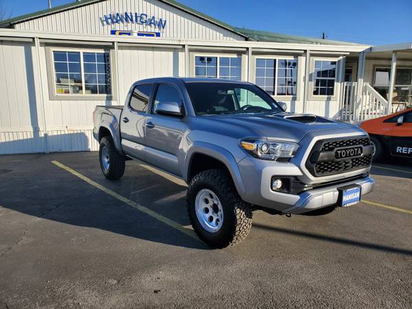 2016 Toyota Tacoma 2WD Double Cab V6 AT SR5 - cars & trucks - by... for sale in Emmett, NV – photo 4