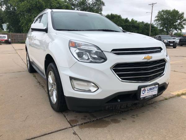 2017 CHEVROLET EQUINOX LT - - by dealer - vehicle for sale in Lincoln, NE – photo 3